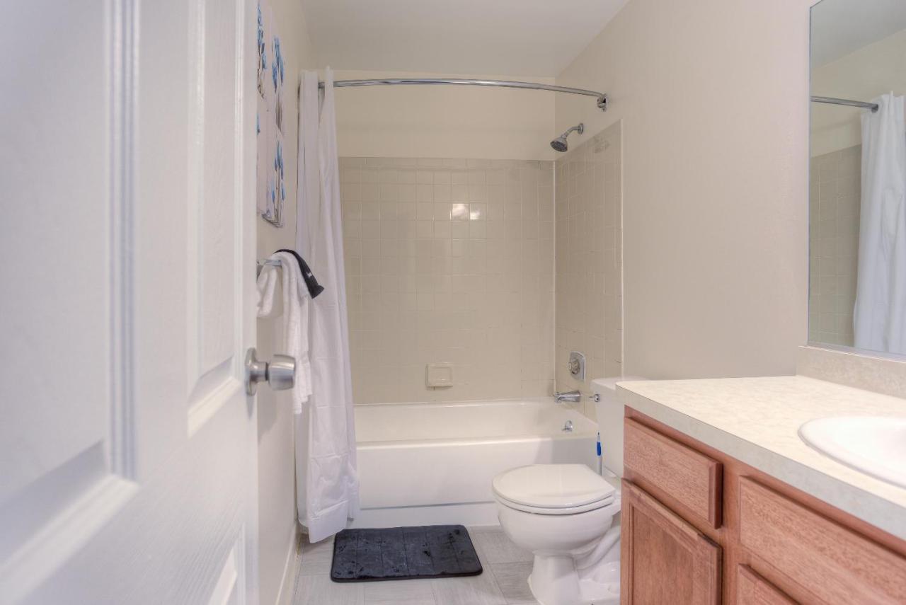 Frontdesk I River Place Apts Rivertown Detroit Διαμέρισμα Δωμάτιο φωτογραφία