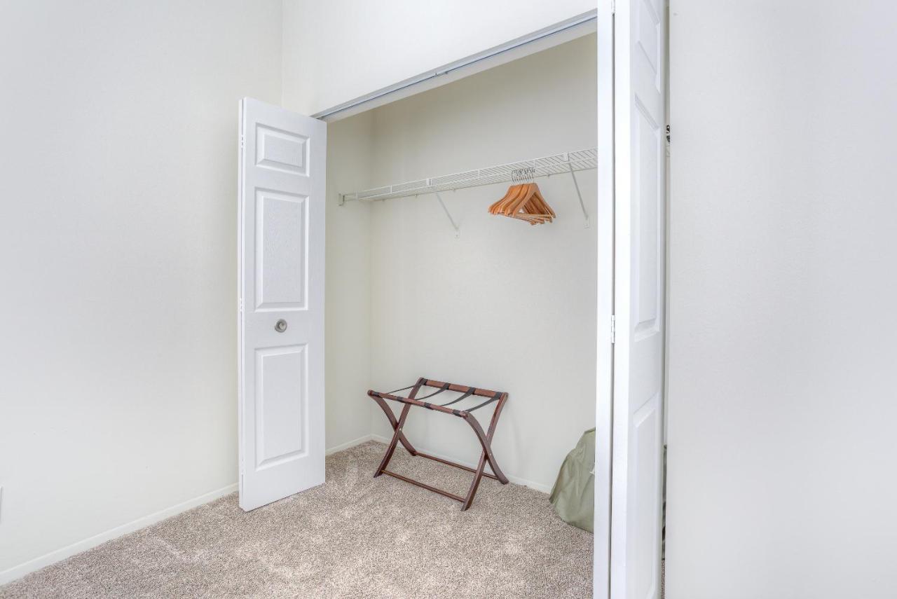Frontdesk I River Place Apts Rivertown Detroit Διαμέρισμα Δωμάτιο φωτογραφία